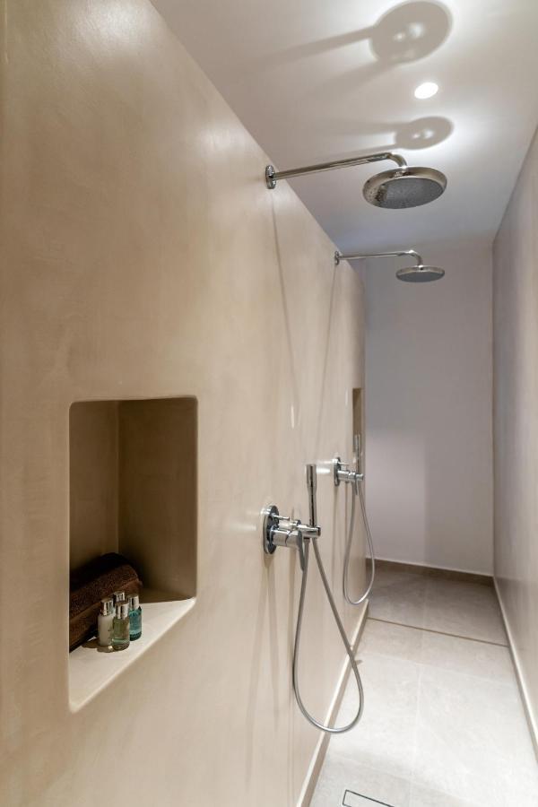 Arotron Santorini Bed & Breakfast Pyrgos Kallistis Exterior photo